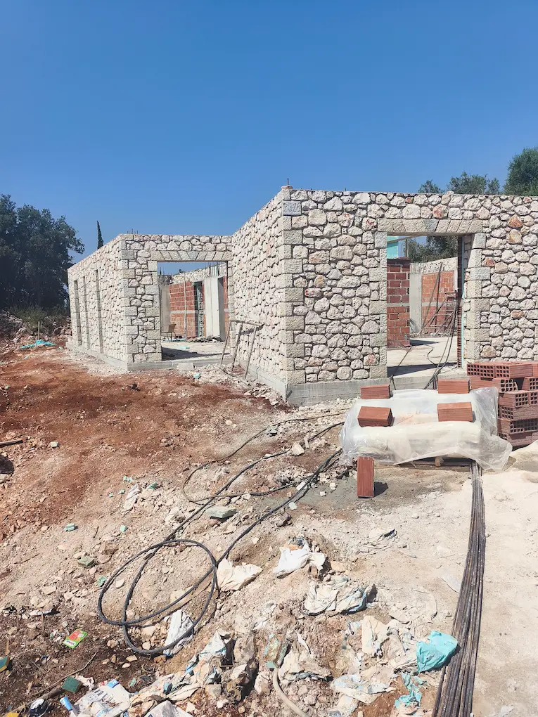 Κατασκευή Πέτρινου Φέροντος Οργανισμού
